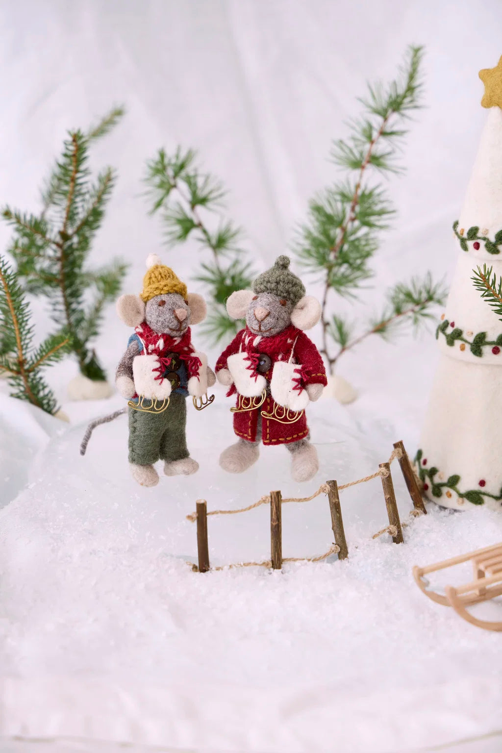 Gry & Sif Felt Small Grey Girly Mouse w/ Coat & Ice Skates