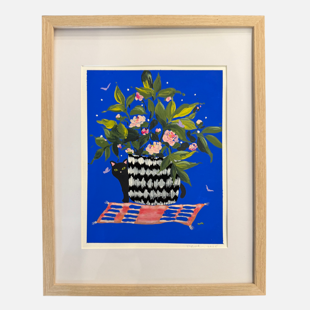 Painting with blue background, a flower pot and a black cat