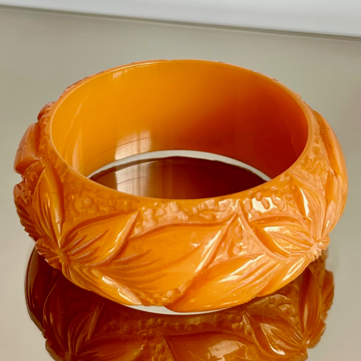 Vintage Butterscotch Bakelite Flower Bangle Bracelet