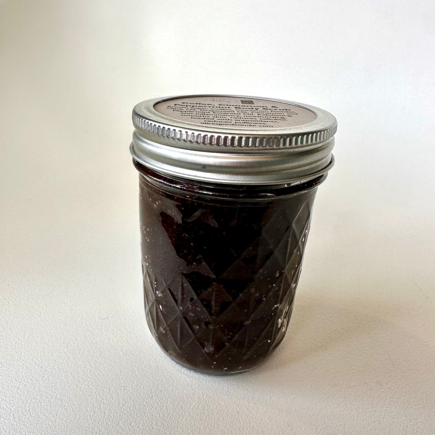 Alice's Garden Coffee Cinnamon, Peppermint Body Scrub