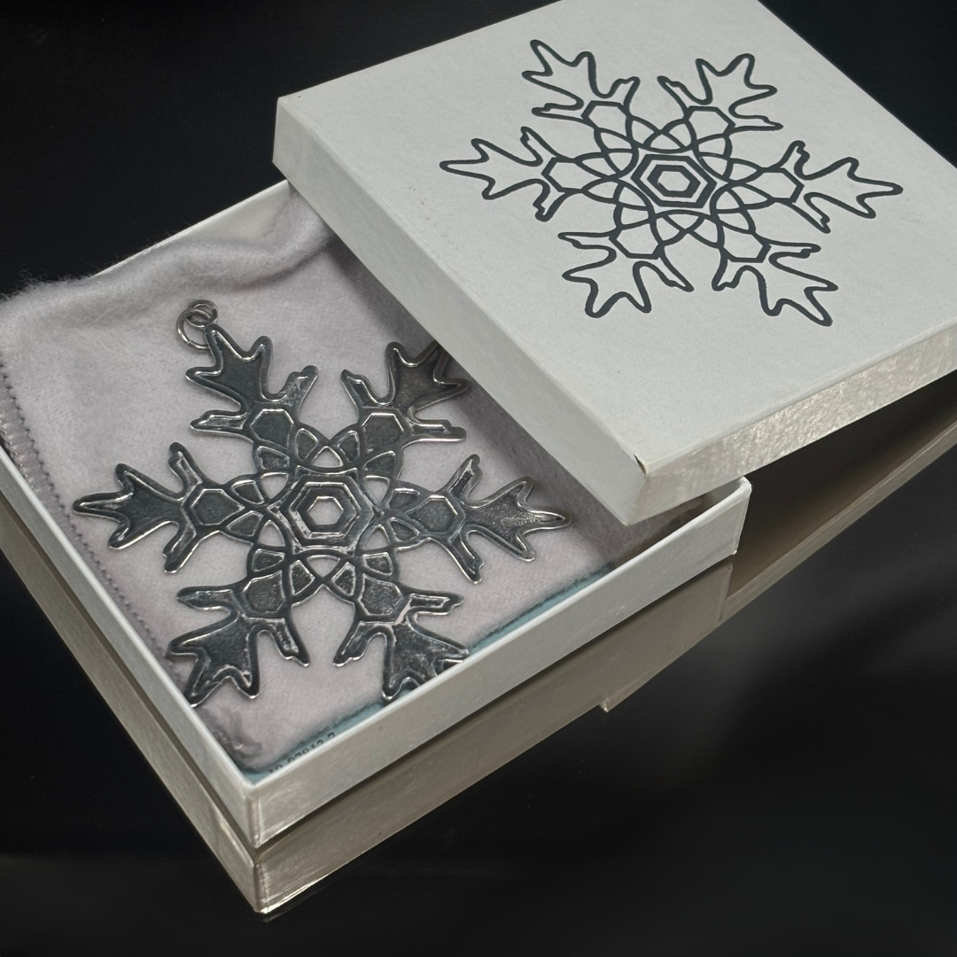 Vintage Metropolitan Museum of Art Sterling Silver Star Ornament