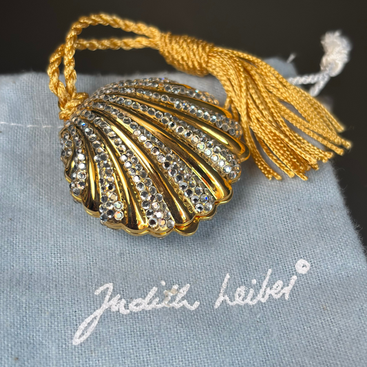 Vintage Judith Leiber Clam Shell Pillbox