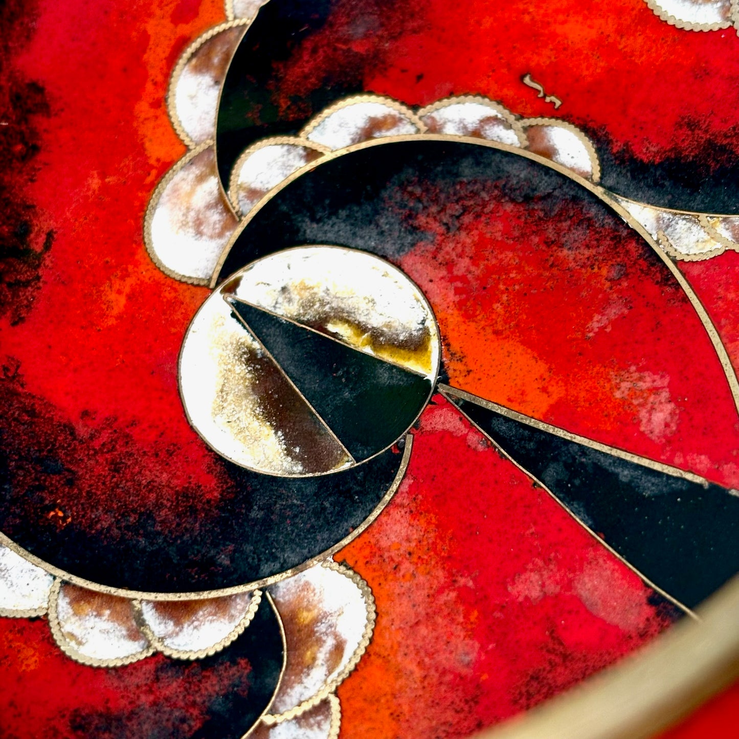 Vintage Art Deco Japanese Cloisonné Metal Decrorative Bowl detail