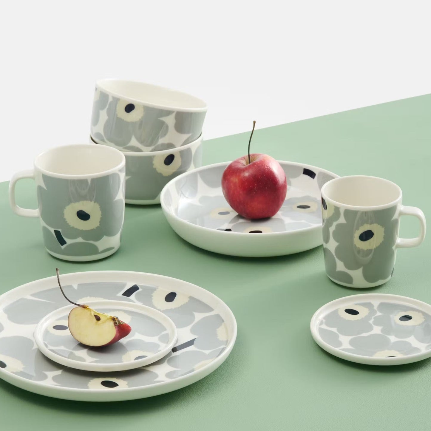 Marimekko Unikko Dinner Plate