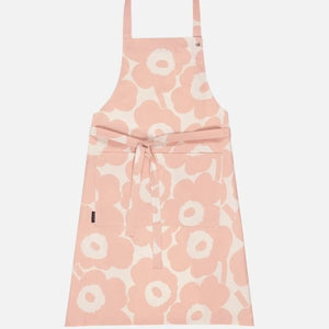 apron with pink and white flower pattern