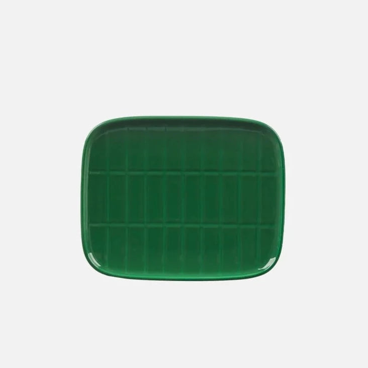 Green rectangular plate with embossed grid pattern