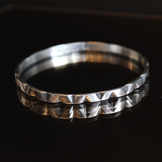 Vintage Mexican Taxco Silver Notched Bangle