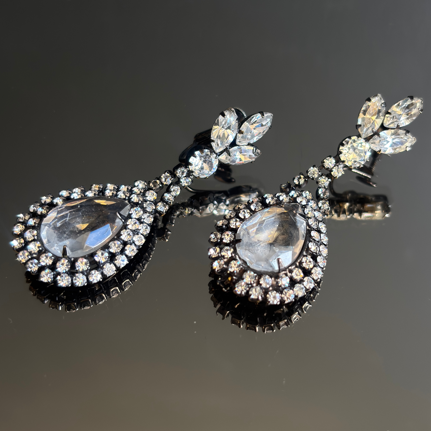 Vintage Midcentury Schiaparelli Teardrop Screwback Earrings