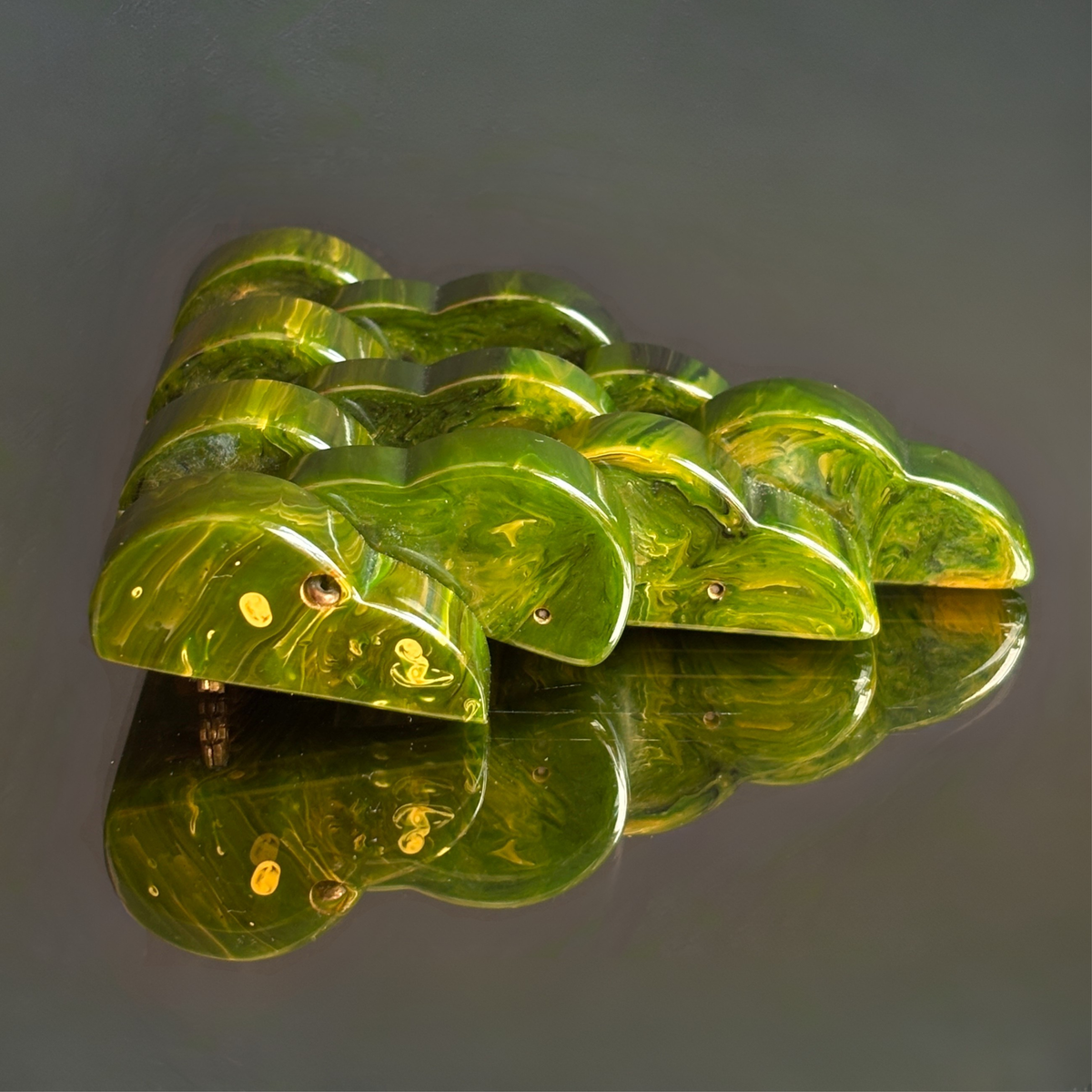 Vintage Bakelite Green Chandelier Brooch