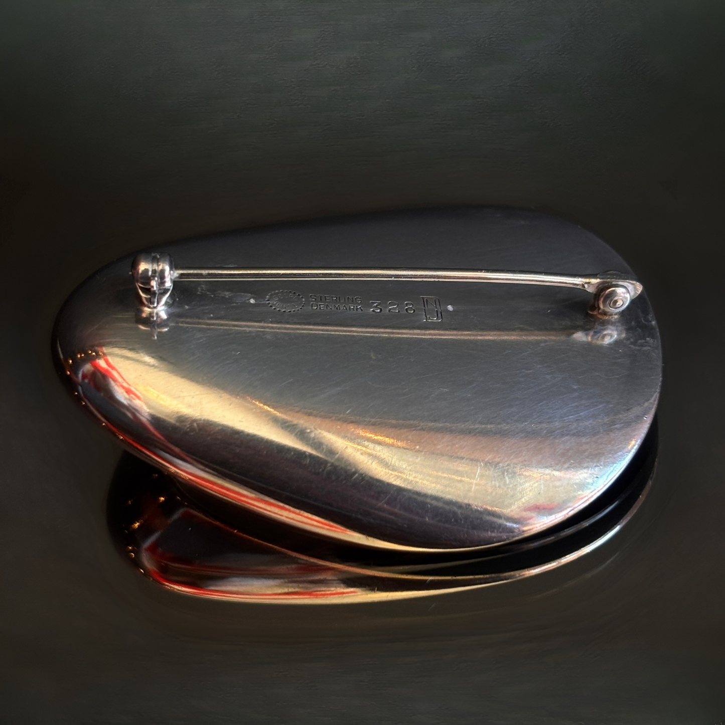 Vintage Georg Jensen Oyster Brooch #328