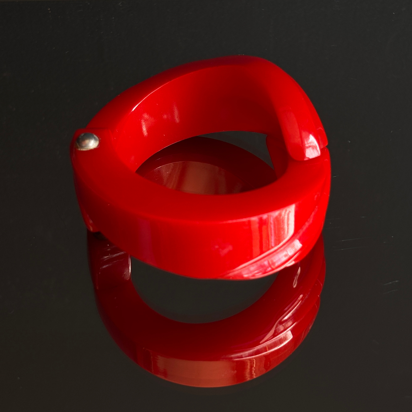 Vintage Cherry Red Carved Bakelite Hinge Clamper Bracelet