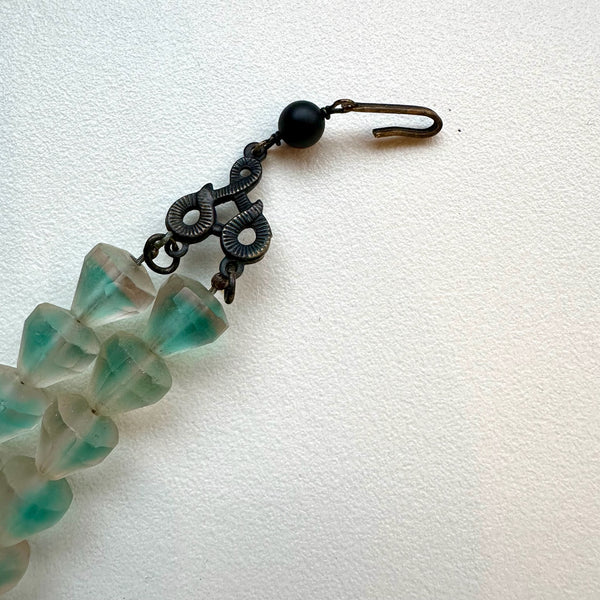 Art Nouveau Belt Clip & Czech Glass Bead Necklace (53)
