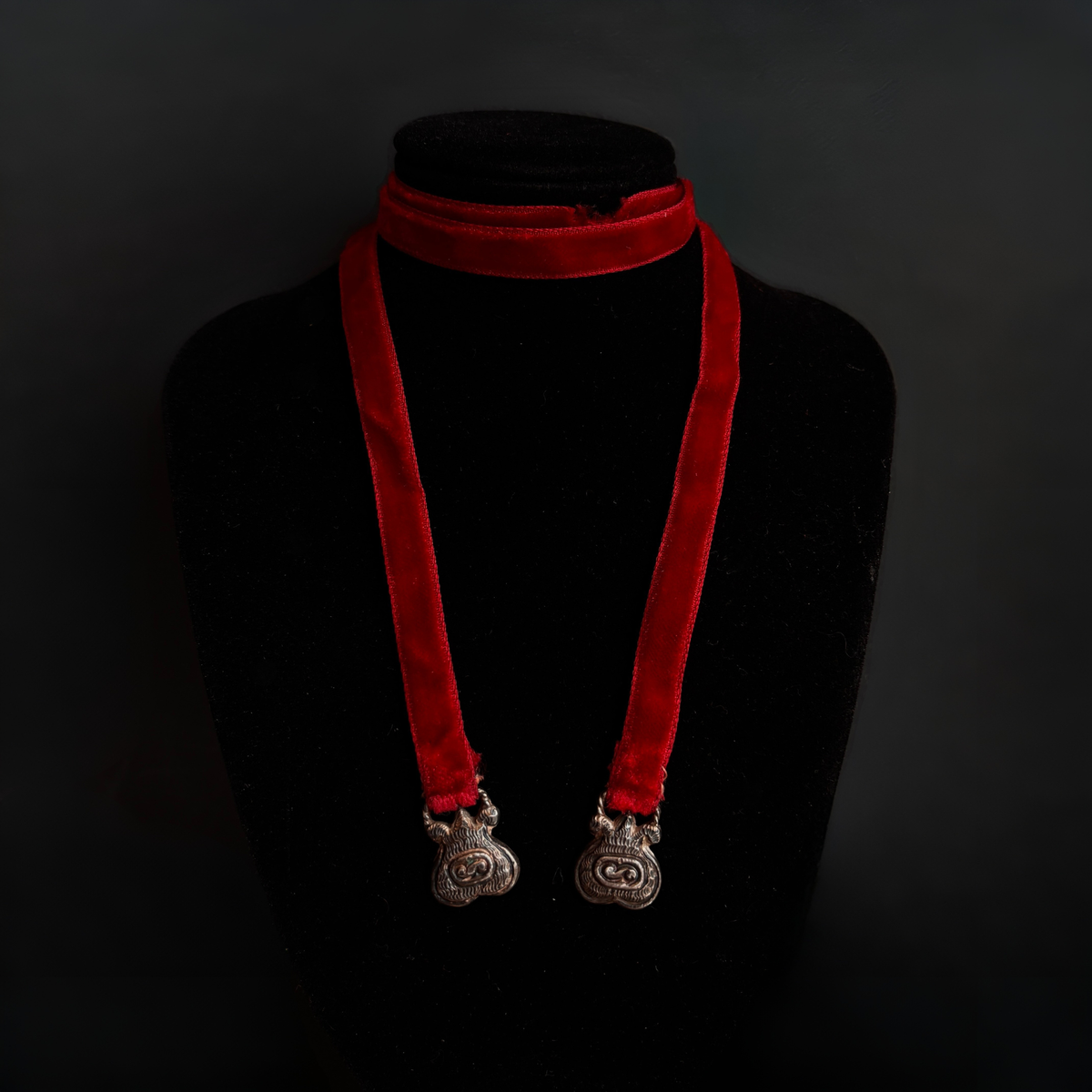 Vintage MATL Matilde Poulat Mexican Silver Heart Terminal Pair With Velvet