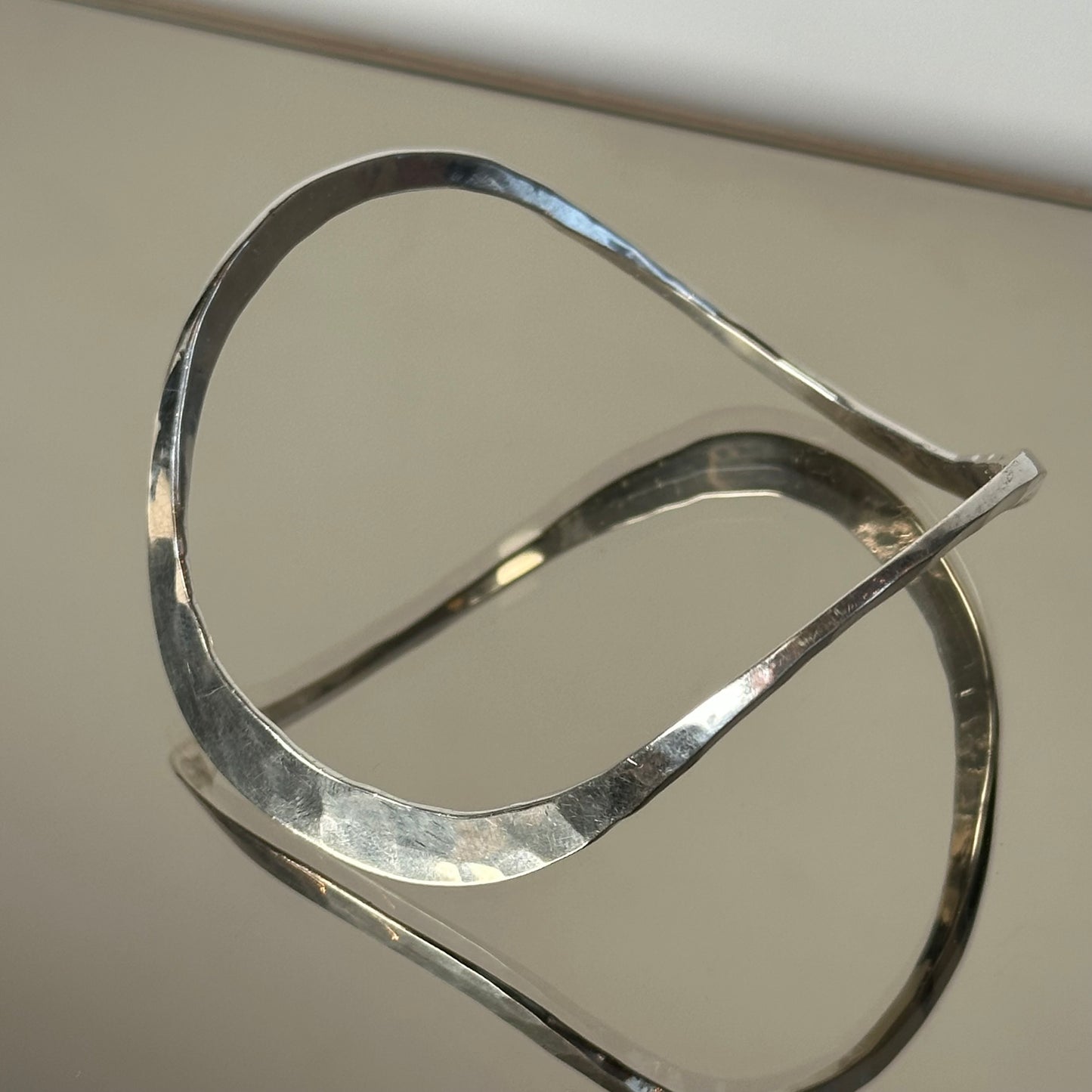 Vintage Gerald Stinn Sterling Silver Hammered Bracelet