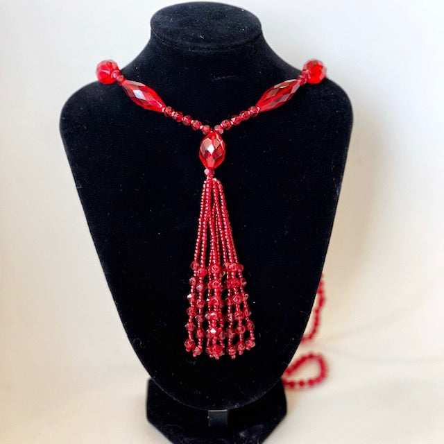 Vintage 1920's Red Czech Glass Sautoir Flapper Necklace (36)