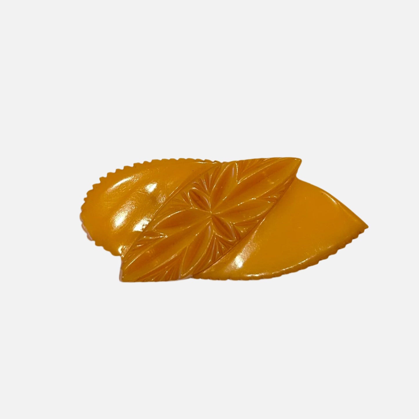 Vintage Bakelite Butterscotch Lapel Pin