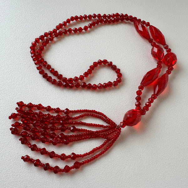 Vintage 1920's Red Czech Glass Sautoir Flapper Necklace (36)