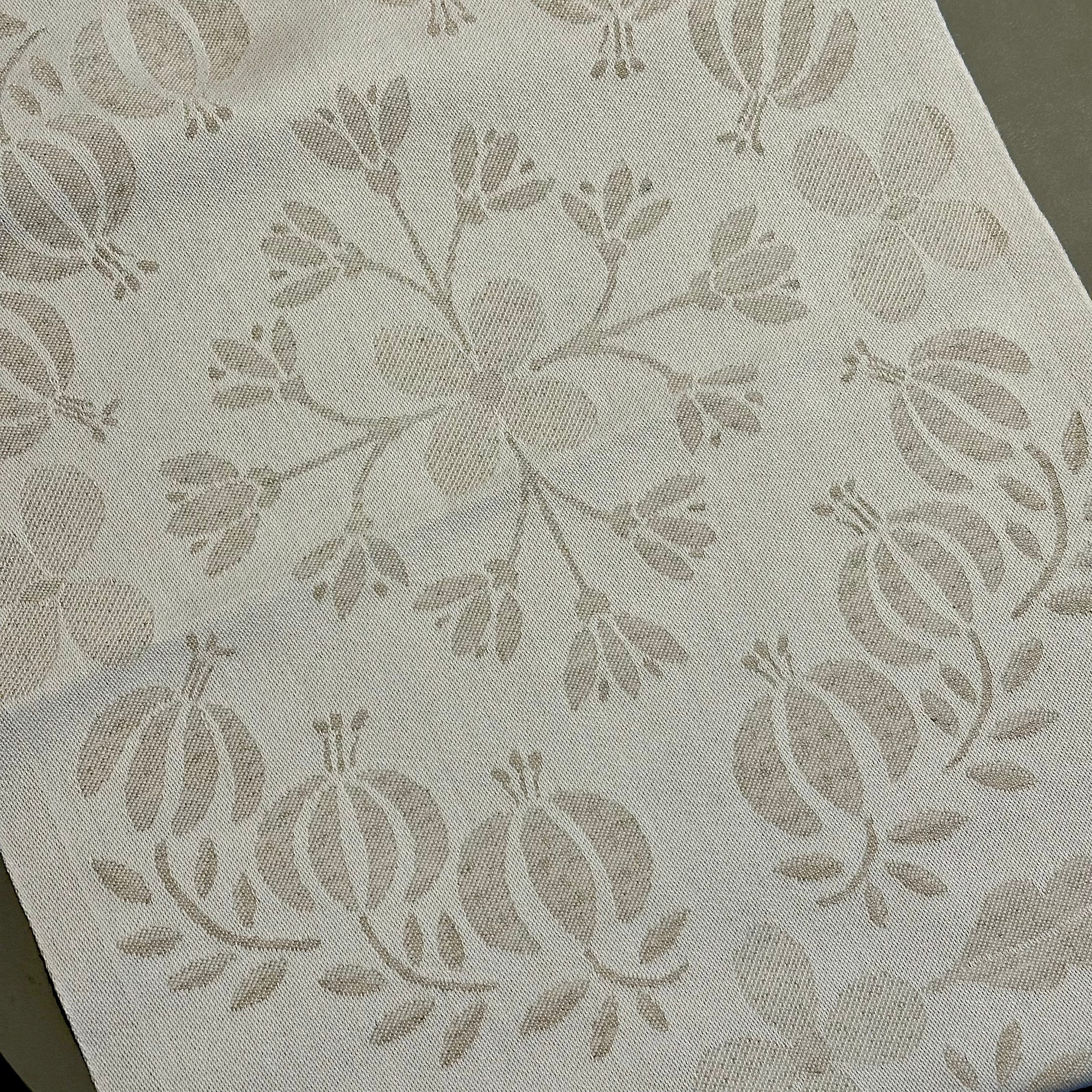 Ekelund Elegans Table Runner - Thumbnail 2