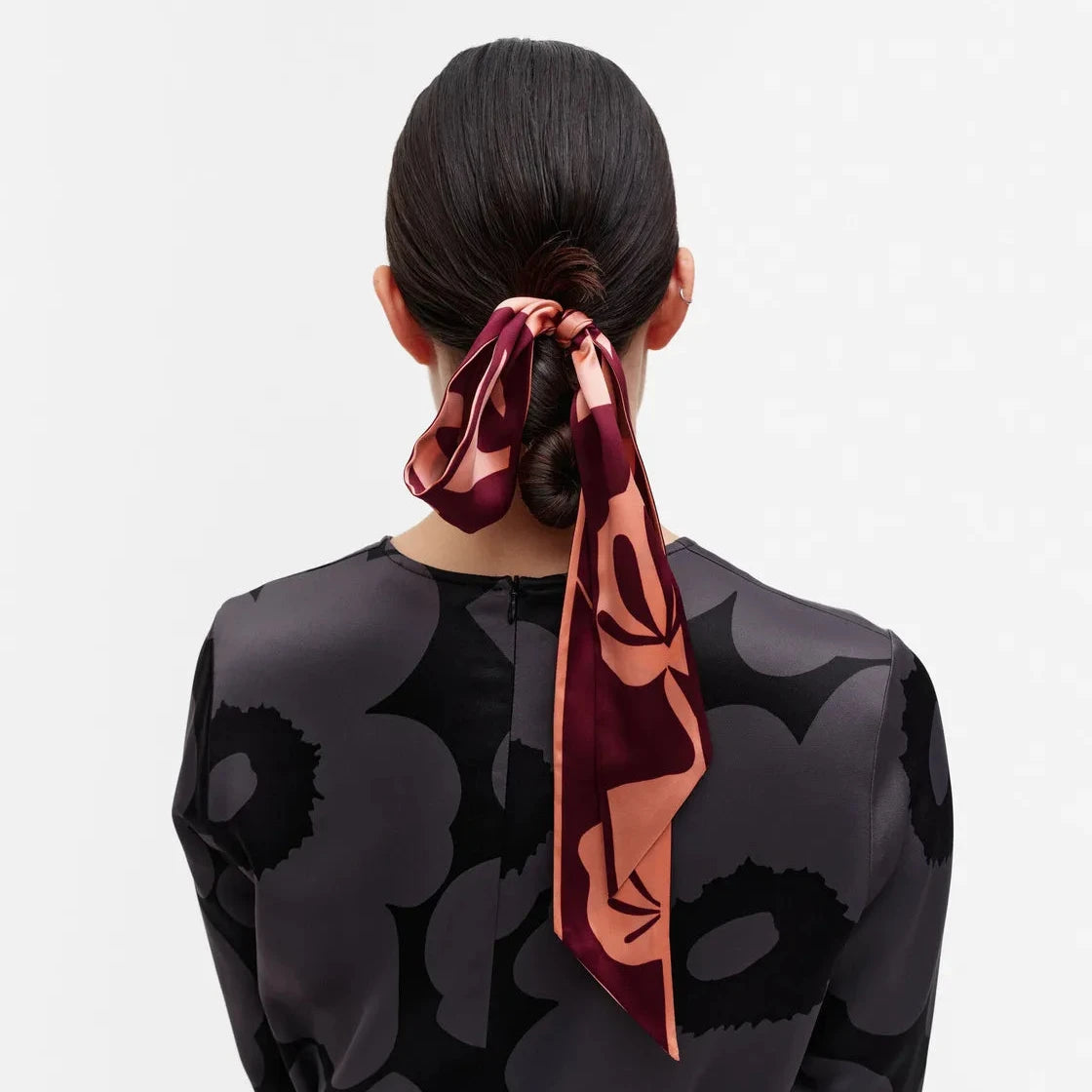 Marimekko Jåvva Nokturno Silk Scarf