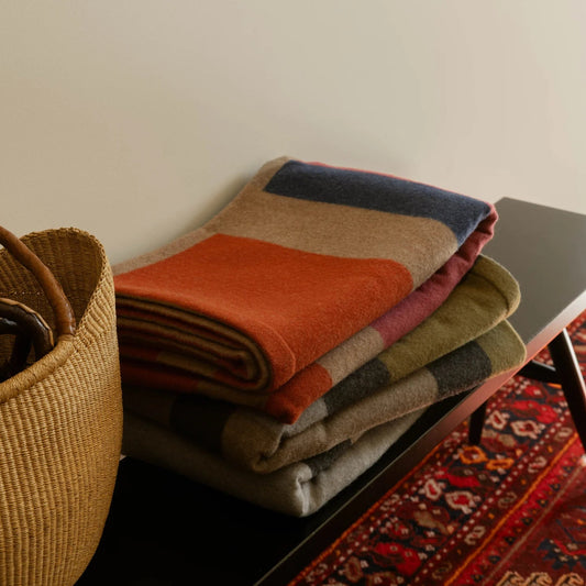 Lapuan Kankurit Ruusa Blanket