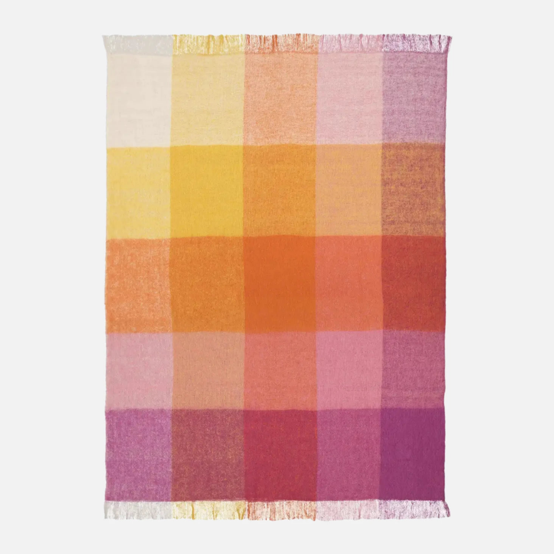 Finarte Apricot Throw Blanket