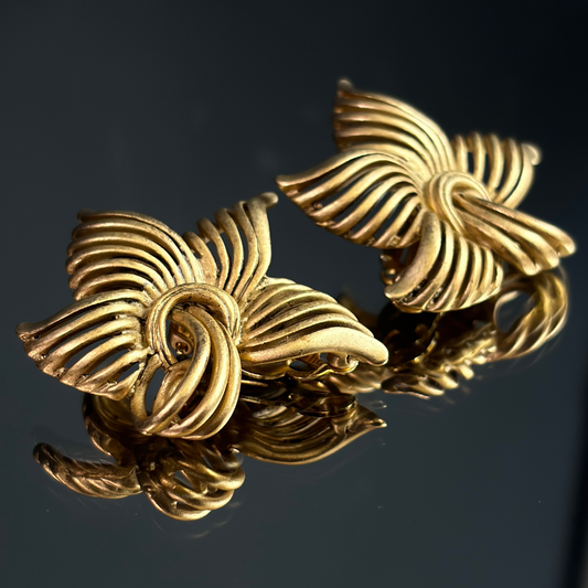 Vintage DKNY Donna Karen New York Flower Clip On Earrings