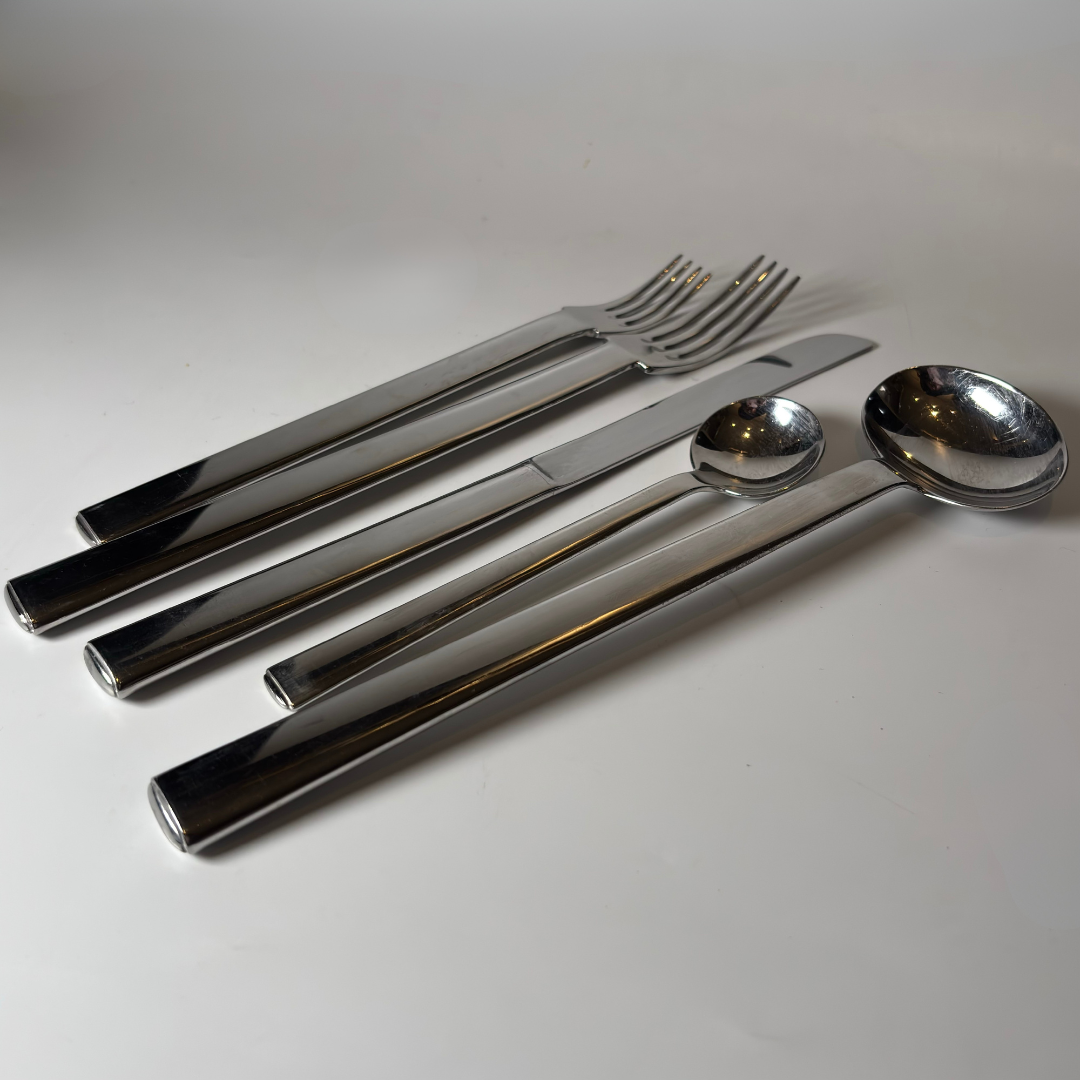 Alessi Rundes Modell Set of Two, 5-Piece Table Setting, Pre-Loved