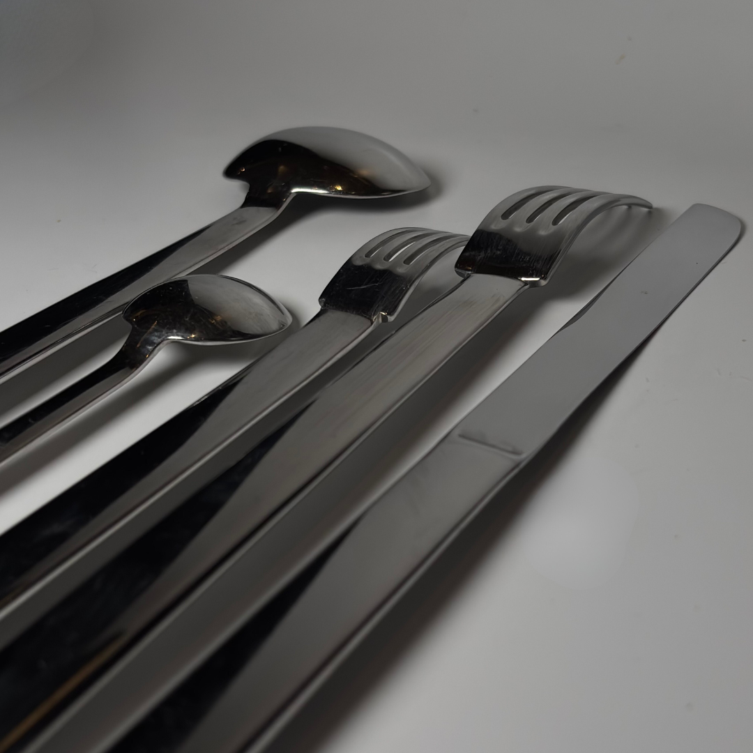 Alessi Rundes Modell Set of Two, 5-Piece Table Setting, Pre-Loved