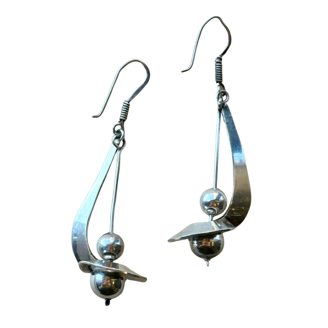 Vintage Mexican Taxco Sterling Silver Swirl Earrings