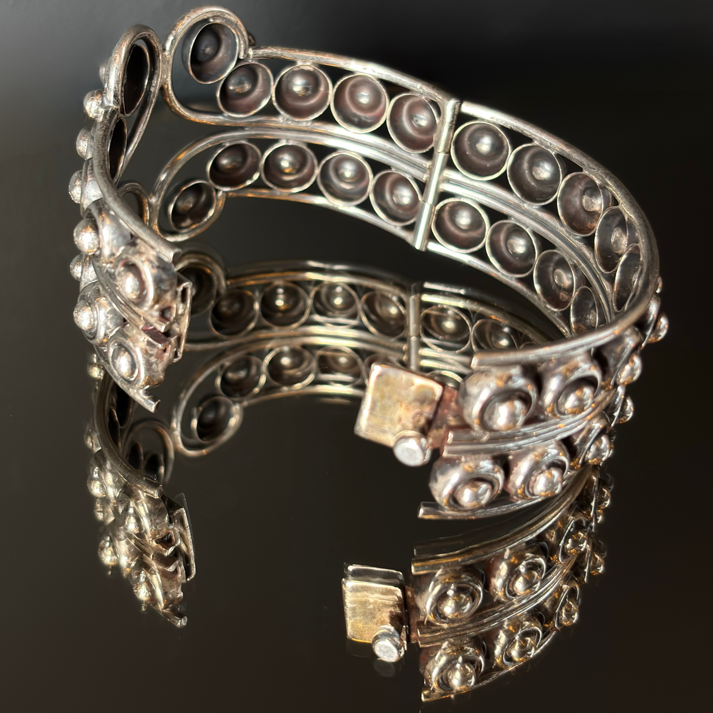 Midcentury Mexican Sterling Silver Circles Clamp Cuff Bracelet