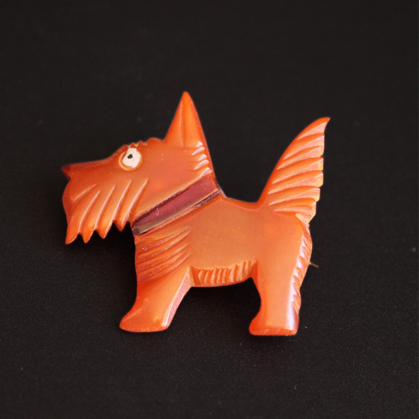 Vintage Bakelite Scottish Terrier Brooch