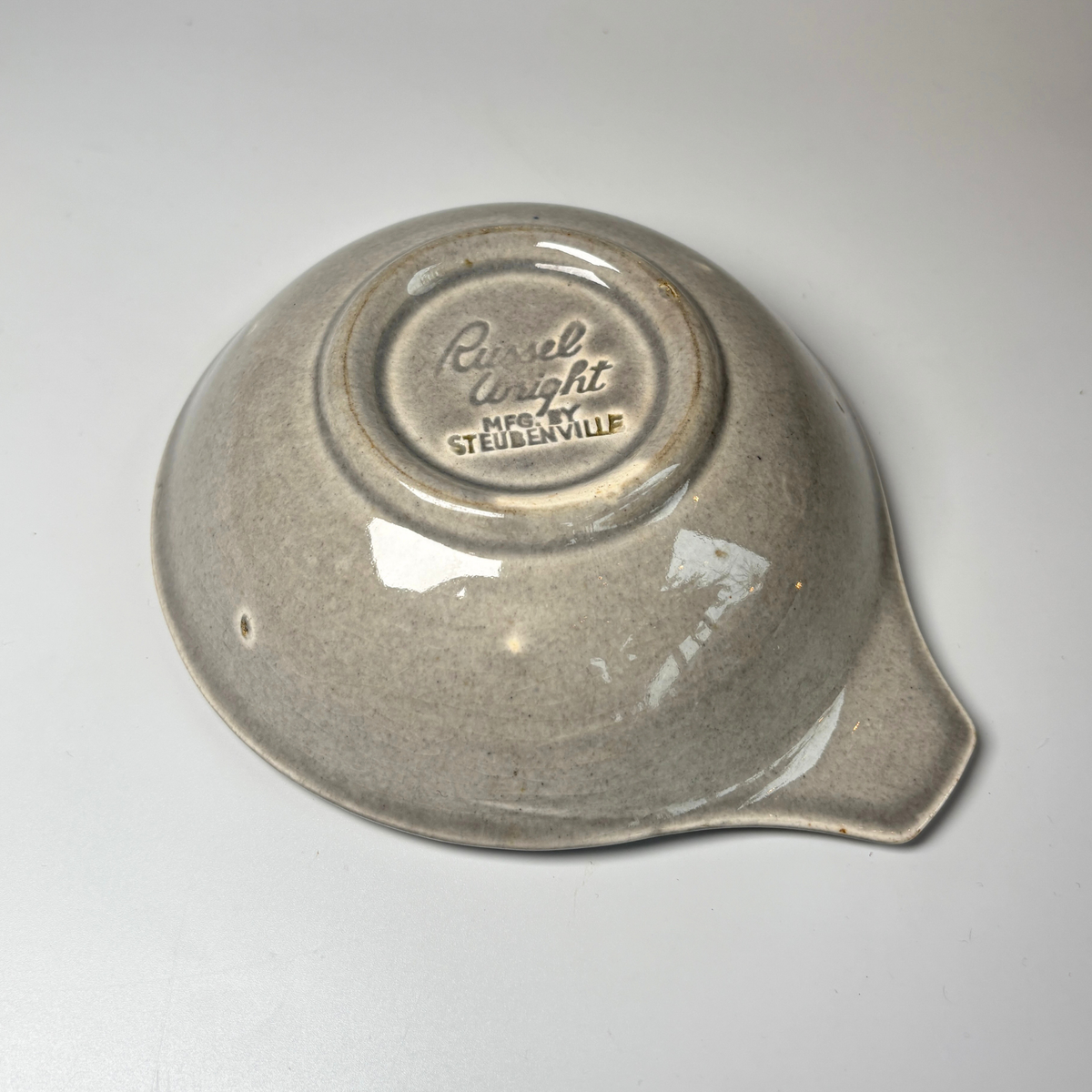 1940's Russel Wright Bowl with Handle