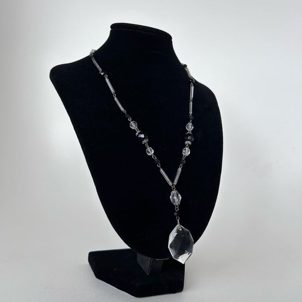 Vintage 1920's Art Deco Black & Crystal Necklace (6)