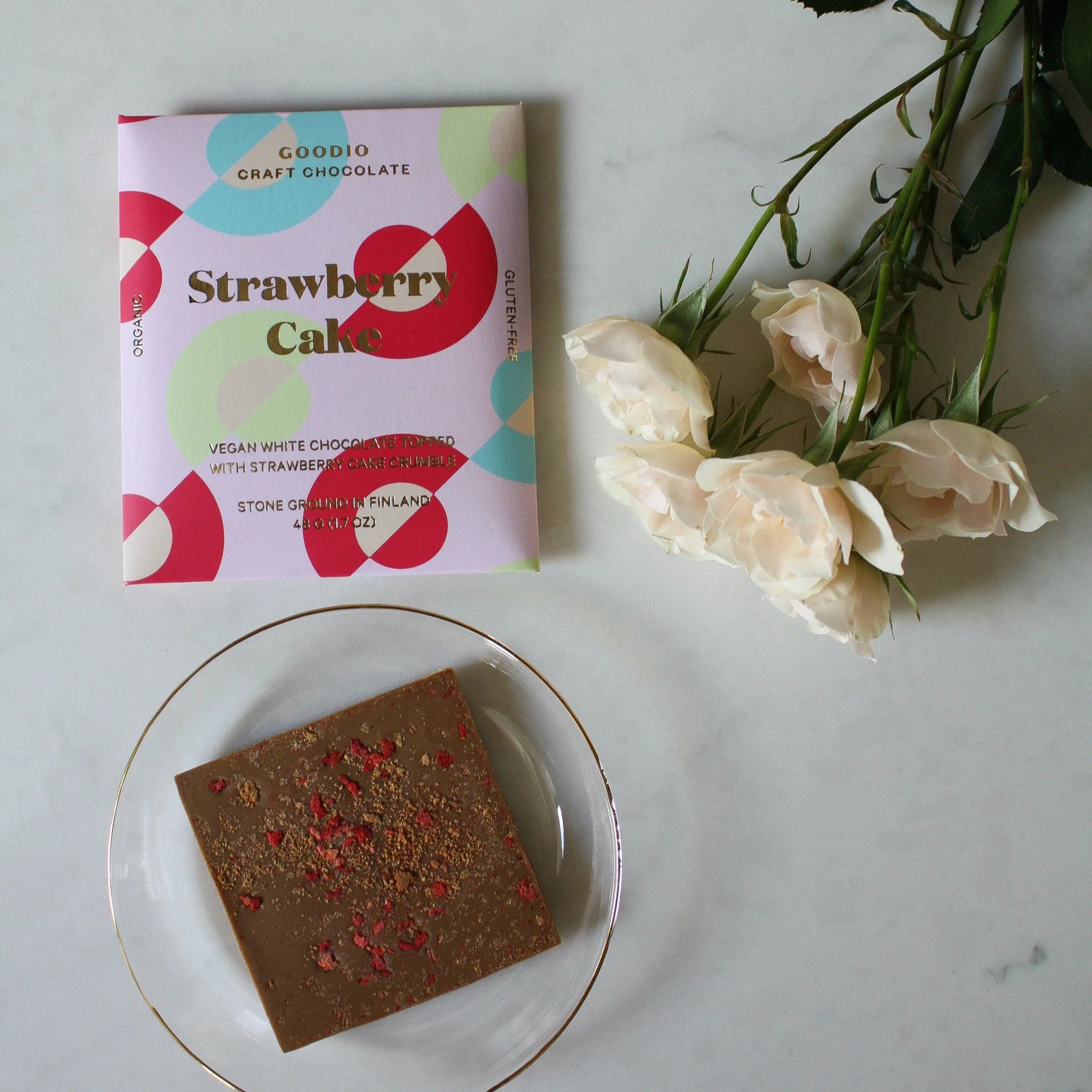 Goodio Strawberry Cake Craft Chocolate