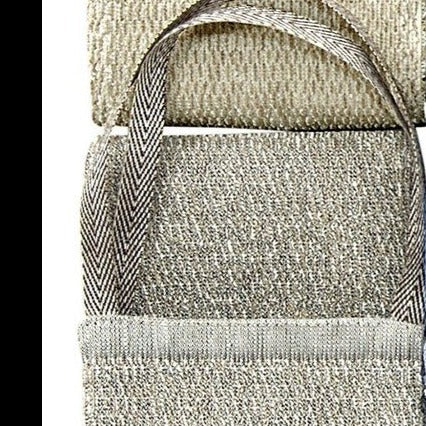 Multiple back scrubs.